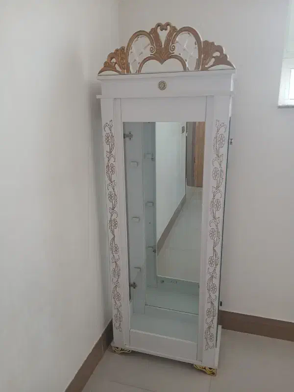 ویترین|بوفه، ویترین، کنسول|نجفآباد, گلدشت|دیوار