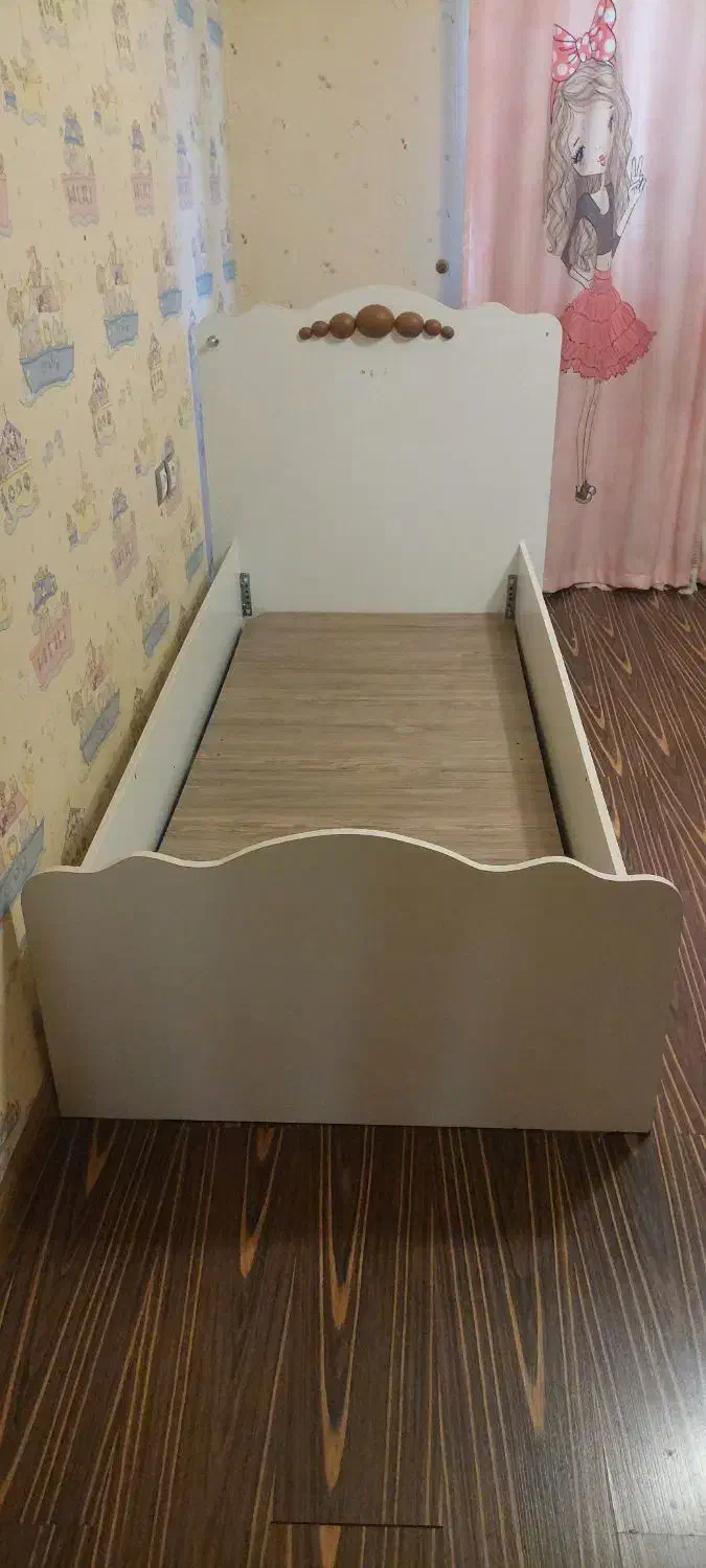 تختخواب ، کمد ، ویترین  کودک و نوجوان|تخت و سرویس خواب|رشت, کاکتوس|دیوار