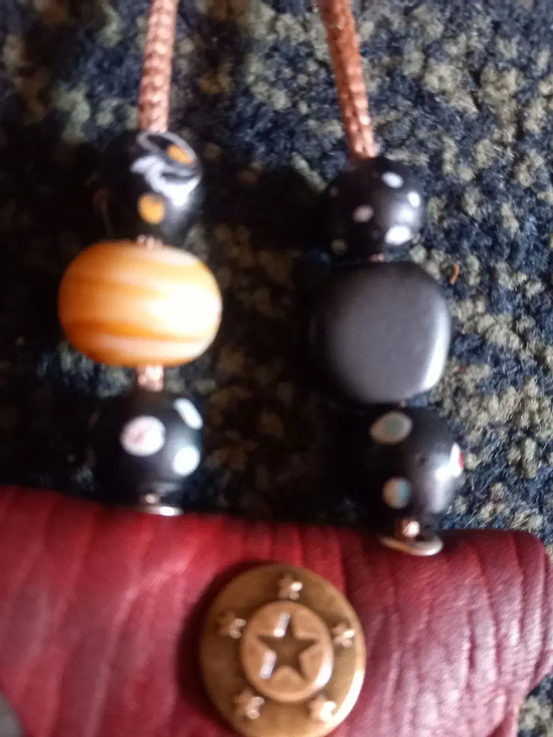 مهره چشم|جواهرات|مسجد سلیمان, |دیوار