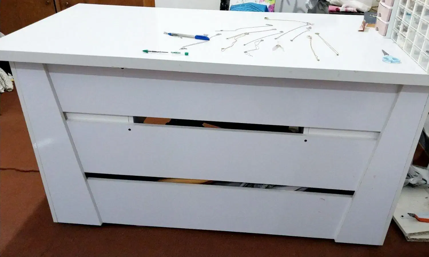 میز|میز تحریر و کامپیوتر|کلاله, |دیوار