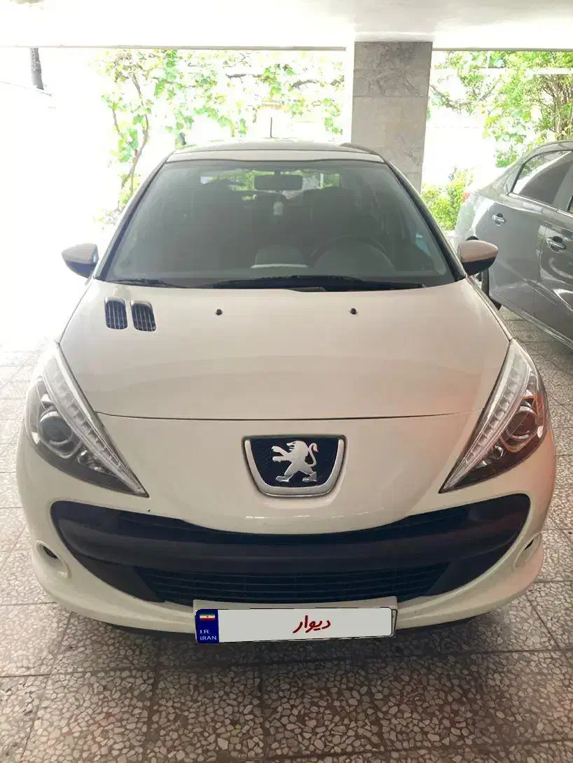 پژو ۲۰۷ پانا دنده ای بی رنگ|خودرو سواری و وانت|تهران, جنتآباد جنوبی|دیوار