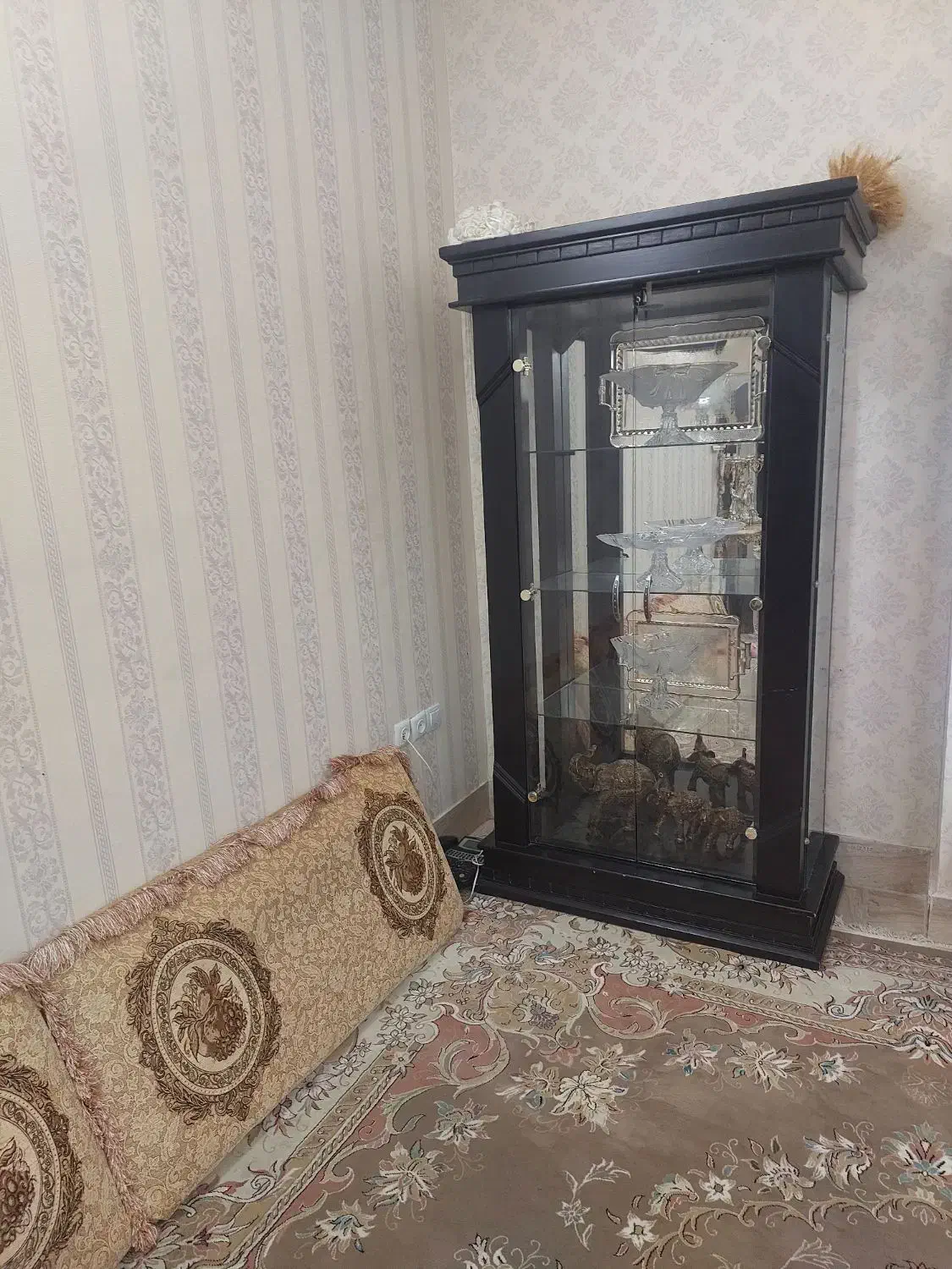 بوفه|بوفه، ویترین، کنسول|بروجرد, |دیوار