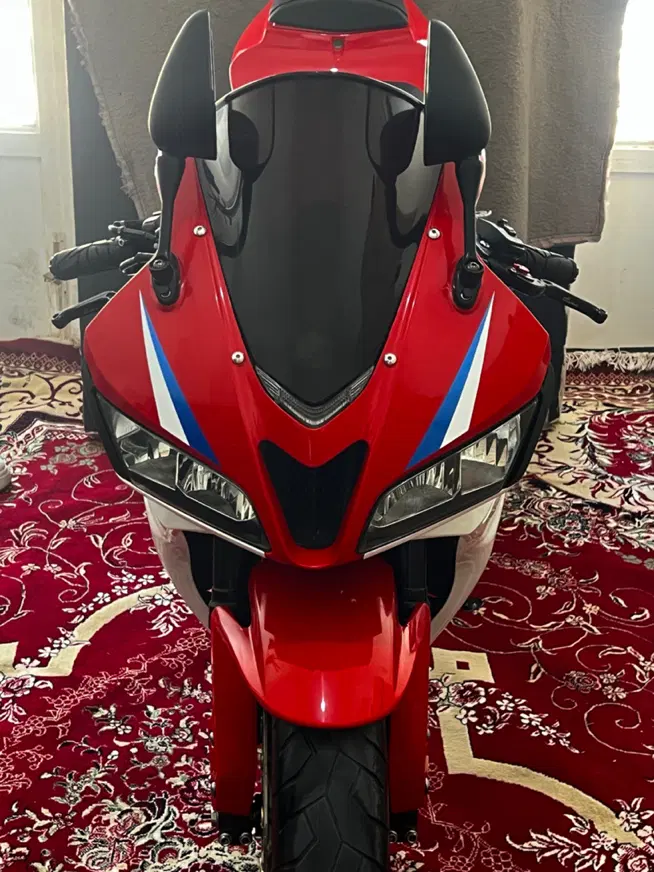 Cbr600 سند دار cb mt gsx|موتورسیکلت|شیراز, میرزاکوچک خان|دیوار