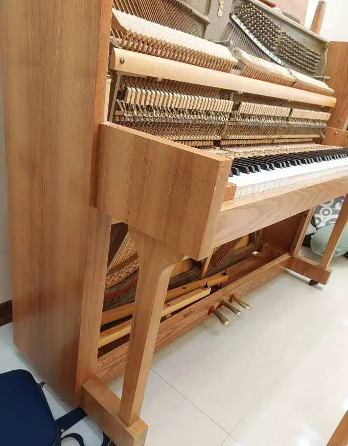 پیانو شوبرت آلمان|پیانو، کیبورد، آکاردئون|تهران, پونک|دیوار