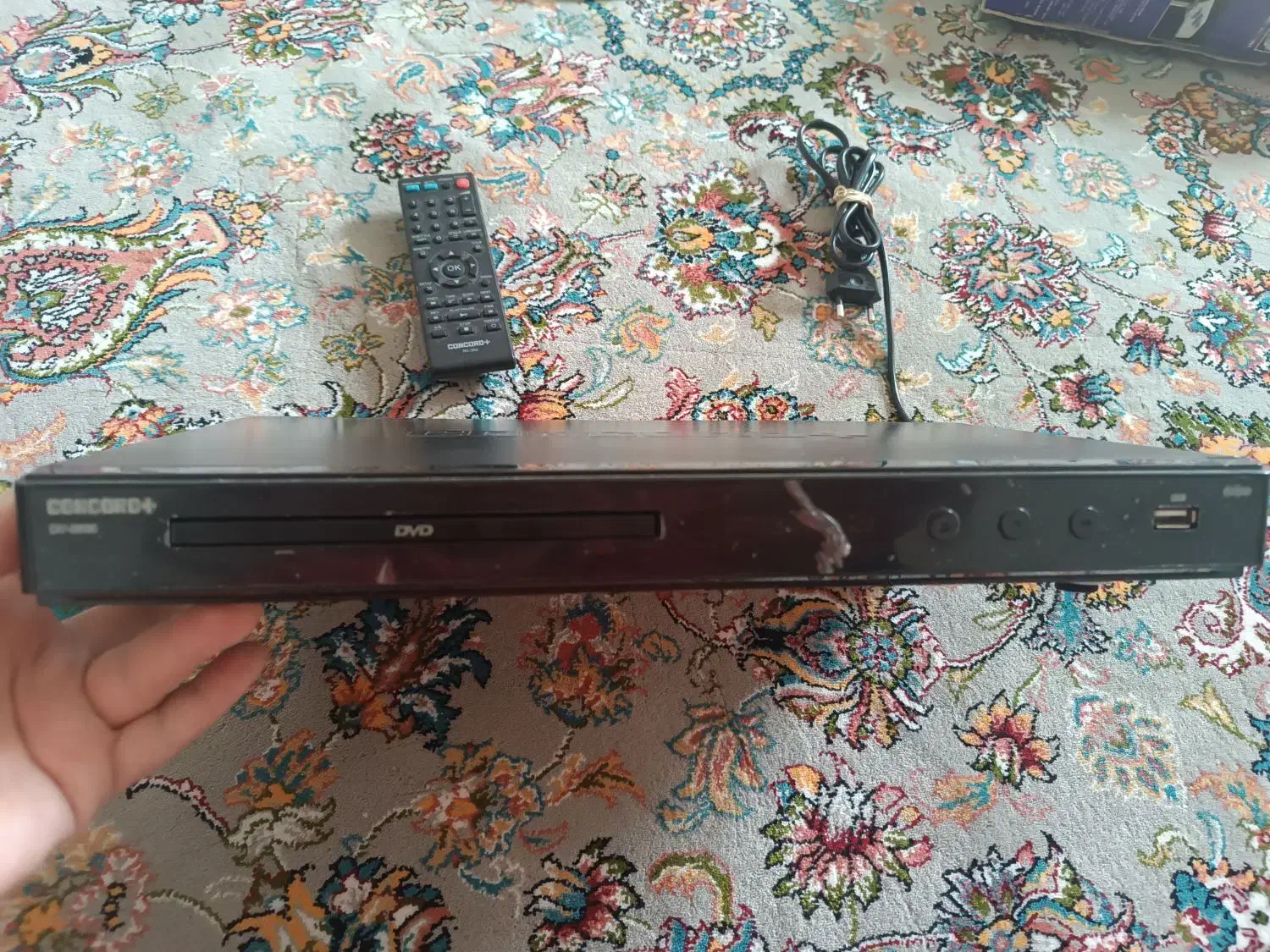 DVDسالم اچ دی و فلش خور|پخش‌کننده DVD و ویدیو|ساوه, |دیوار