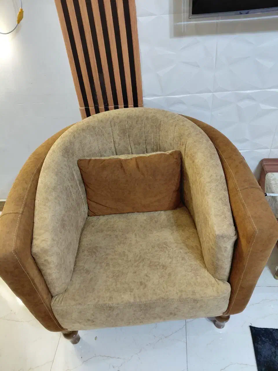 مبلمان|مبلمان خانگی و میز عسلی|رشت, سلیمانداراب|دیوار