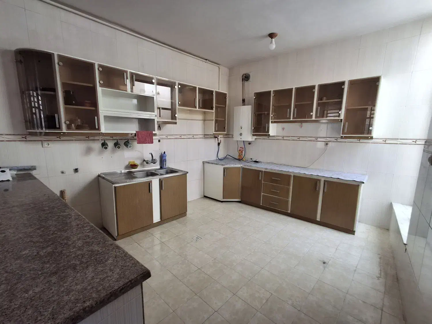 فروش خانه ویلایی (معاوضه با شهرکرد )|فروش خانه و ویلا|شهرکرد, |دیوار