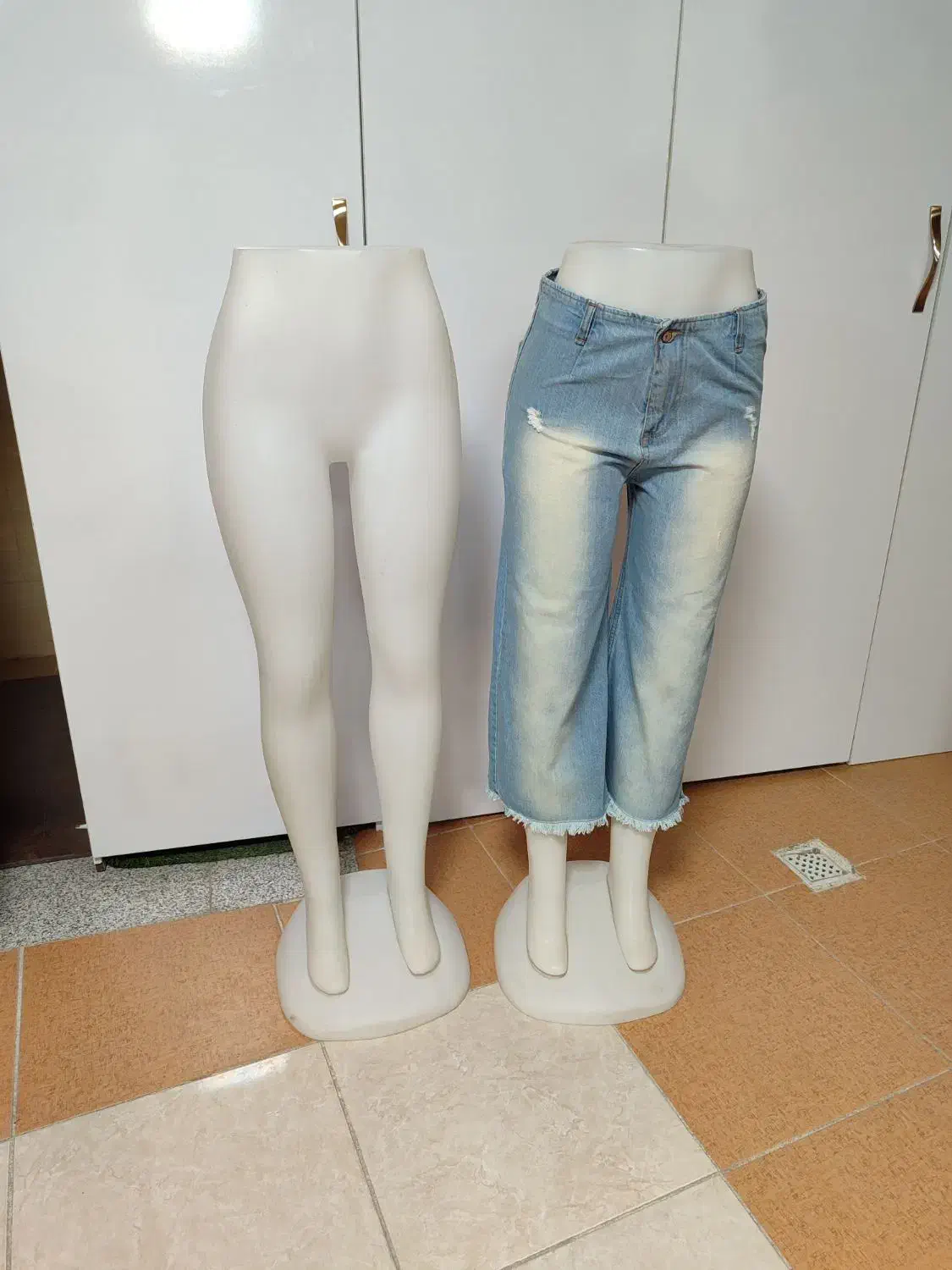 مانکن|فروشگاه و مغازه|شهرضا, |دیوار