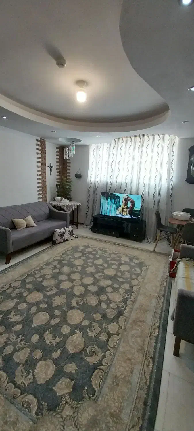 مسکن مهر جنوبی ۷۷ متری شاهین شهر|فروش آپارتمان|شاهین‌شهر, مسکن مهر|دیوار