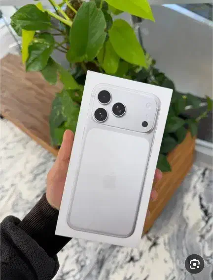 ایفون پرومکس 17سفید اک رجیستر دار256|موبایل|قم, باجک یک|دیوار