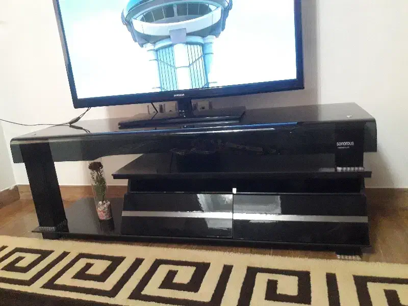 میزتلوزیون|میز تلویزیون|رشت, باهنر|دیوار