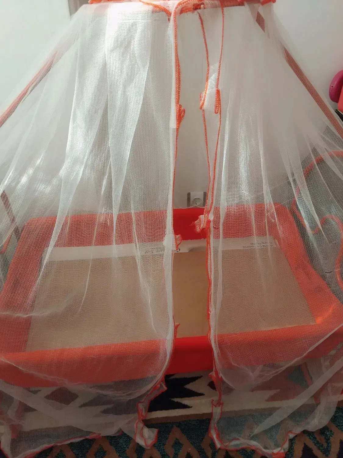 گهواره کودک|اسباب و اثاث بچه|مراغه, |دیوار