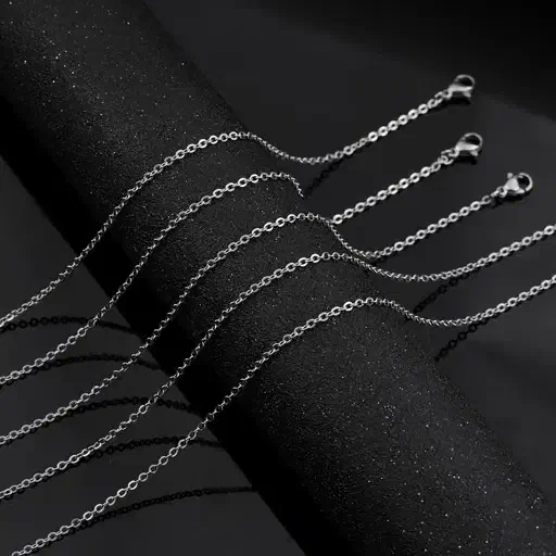 زنجیر نقرهای رنگ ثابت|بدلیجات|دوگنبدان, |دیوار