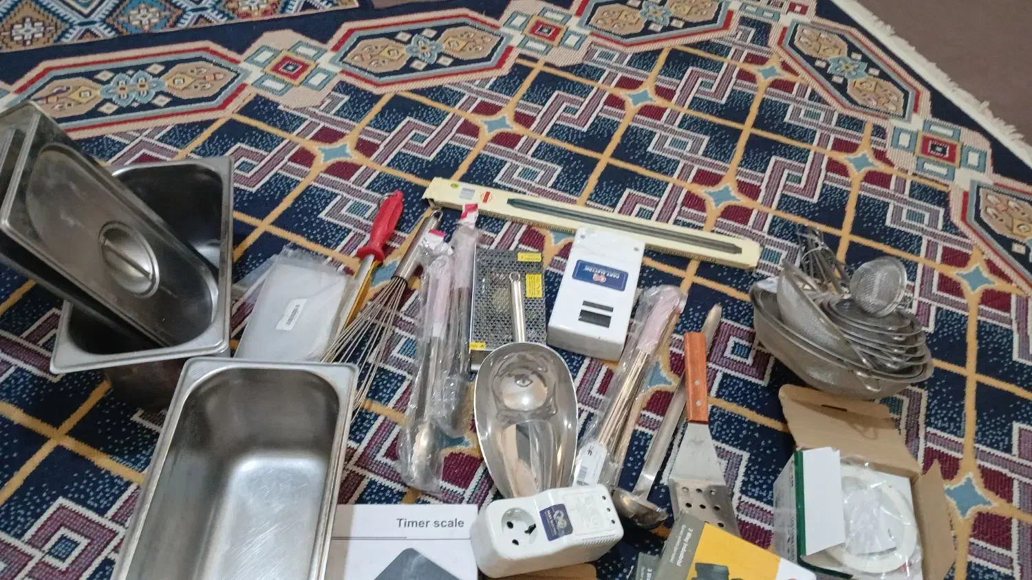 یک سری لوازم فست فودی|کافی‌شاپ و رستوران|صحنه, |دیوار