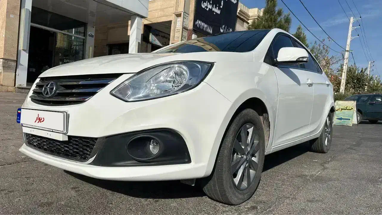 جک j4|خودرو سواری و وانت|پرند, فاز ۰|دیوار