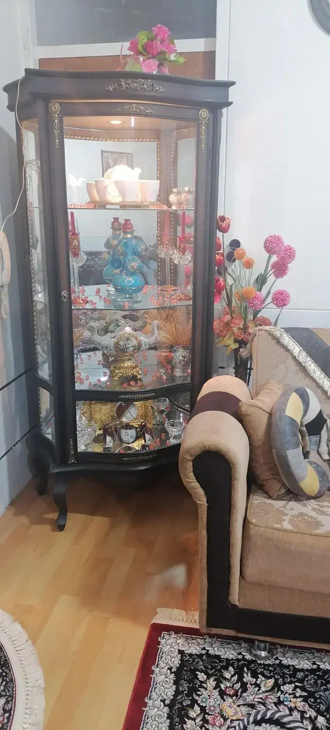 بوفه|بوفه، ویترین، کنسول|شیراز, شهرک سعدی|دیوار