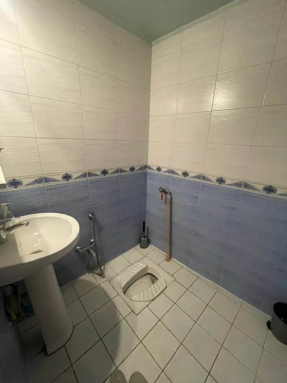 ۷۶ متر // ۲ پارکینگ // خیابان معینی  تصاویر واقعی