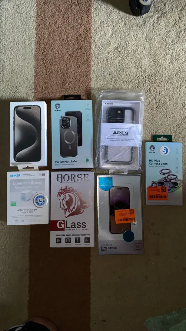 آیفون ۱۵ پروchنچرال تیتانیوم انباکس شده سیم نخورده|موبایل|رامسر, |دیوار