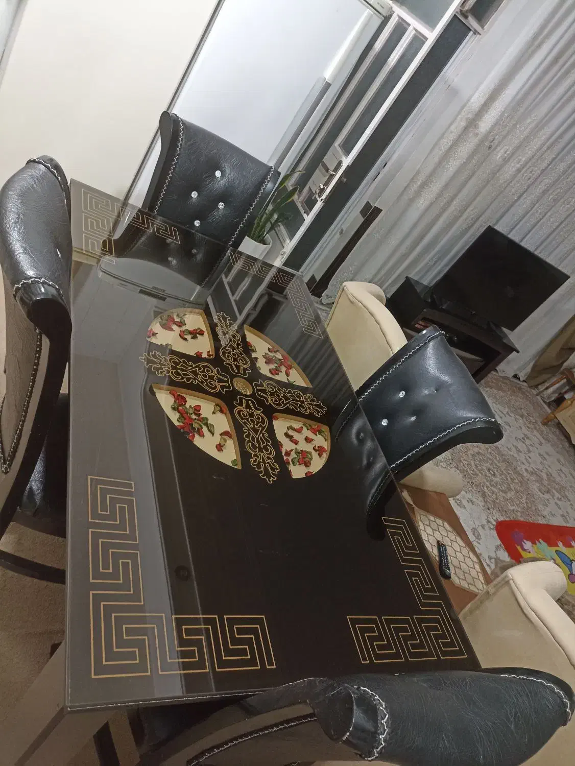 میز نهار خوری ۶ نفره|میز و صندلی غذاخوری|خرمآباد, |دیوار