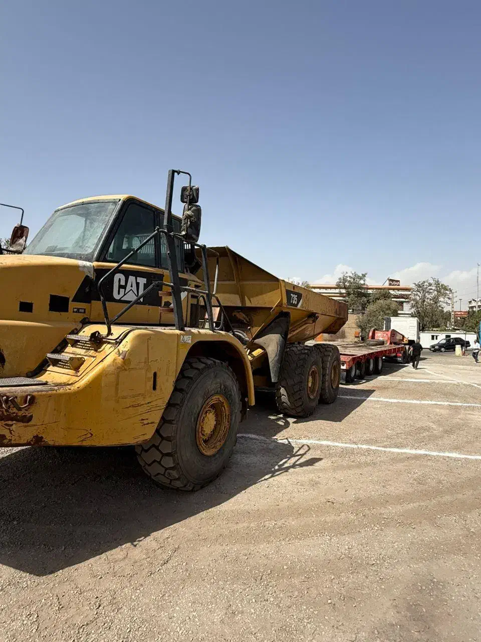 فروش ویژه ۵ دستگاه دامپتراک کاترپیلار 735|خودرو سنگین|تهران, شمشیری|دیوار