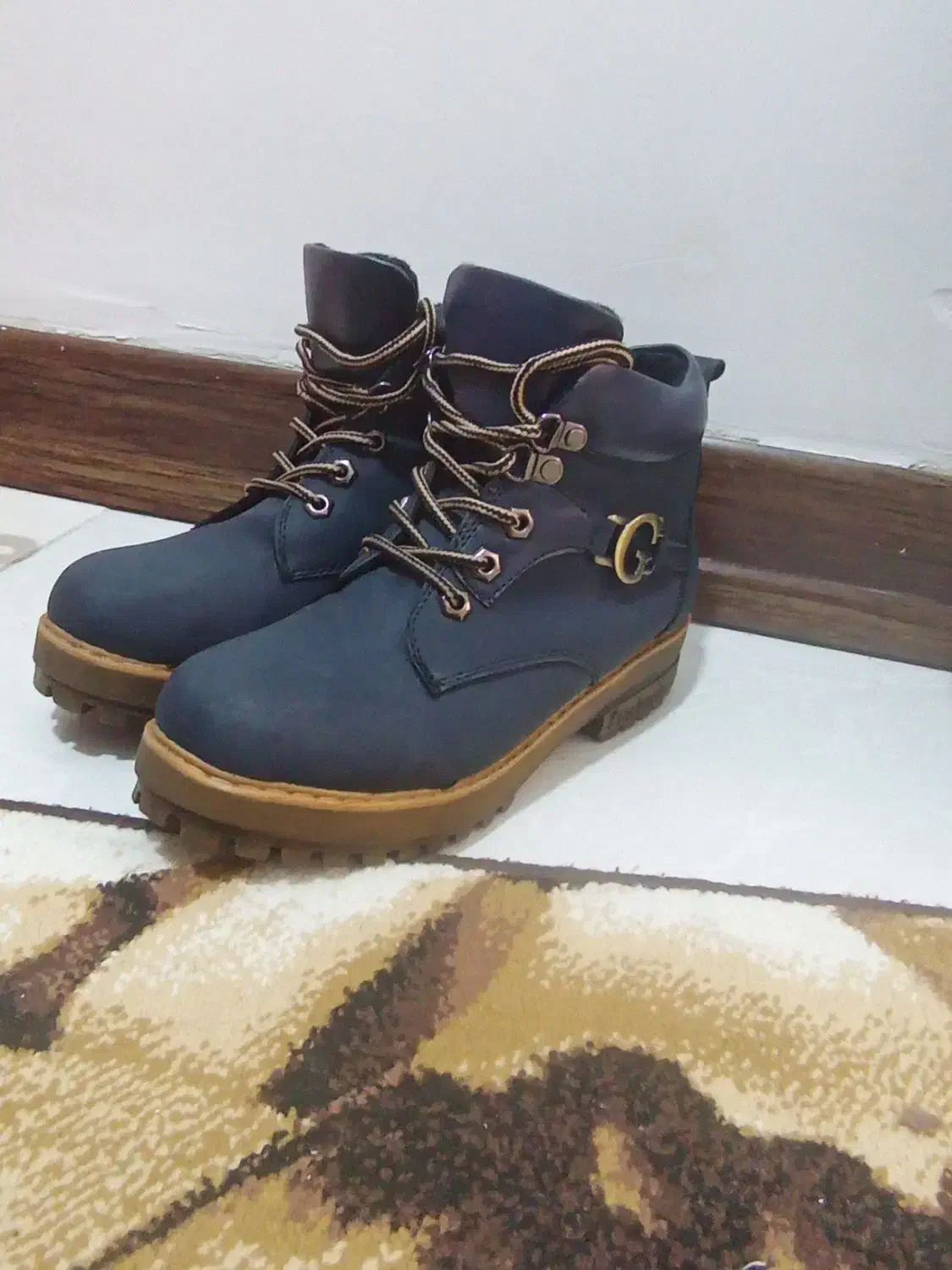 نیم بوت نو|کیف، کفش، کمربند|اراک, |دیوار