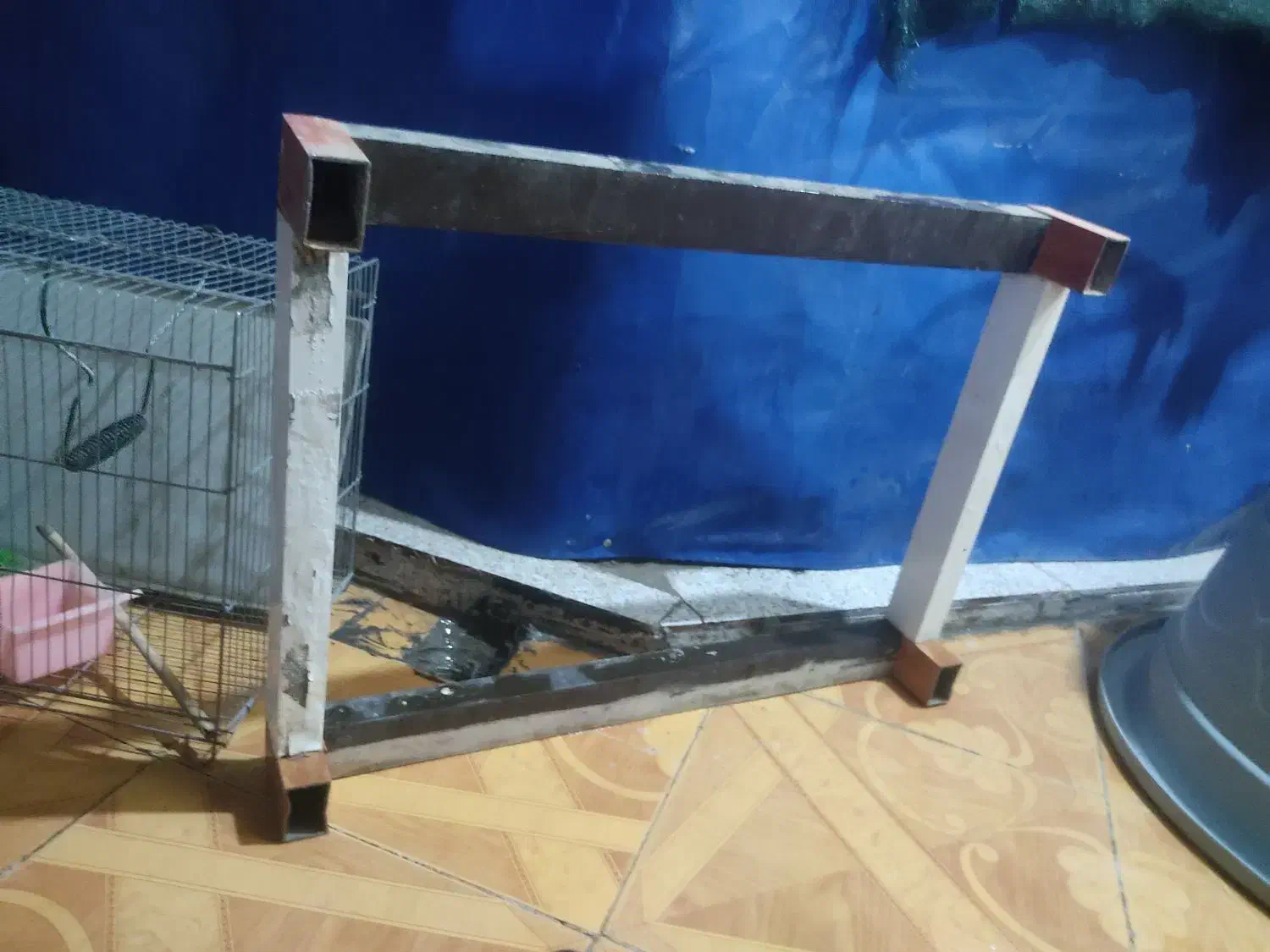 قفس پرنذه با زیر یخچالی|لوازم جانبی حیوانات|دهدشت, |دیوار