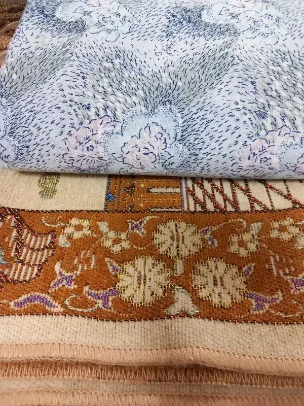 چادر نماز|لباس|قم, شهرک قدس|دیوار