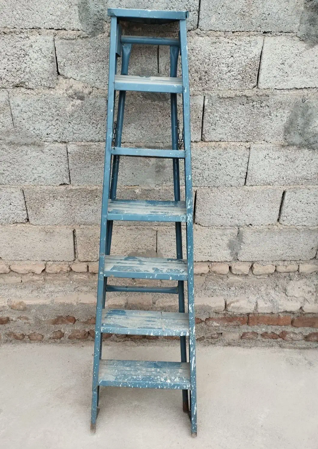 نردبان|ابزارآلات|بستان آباد, |دیوار