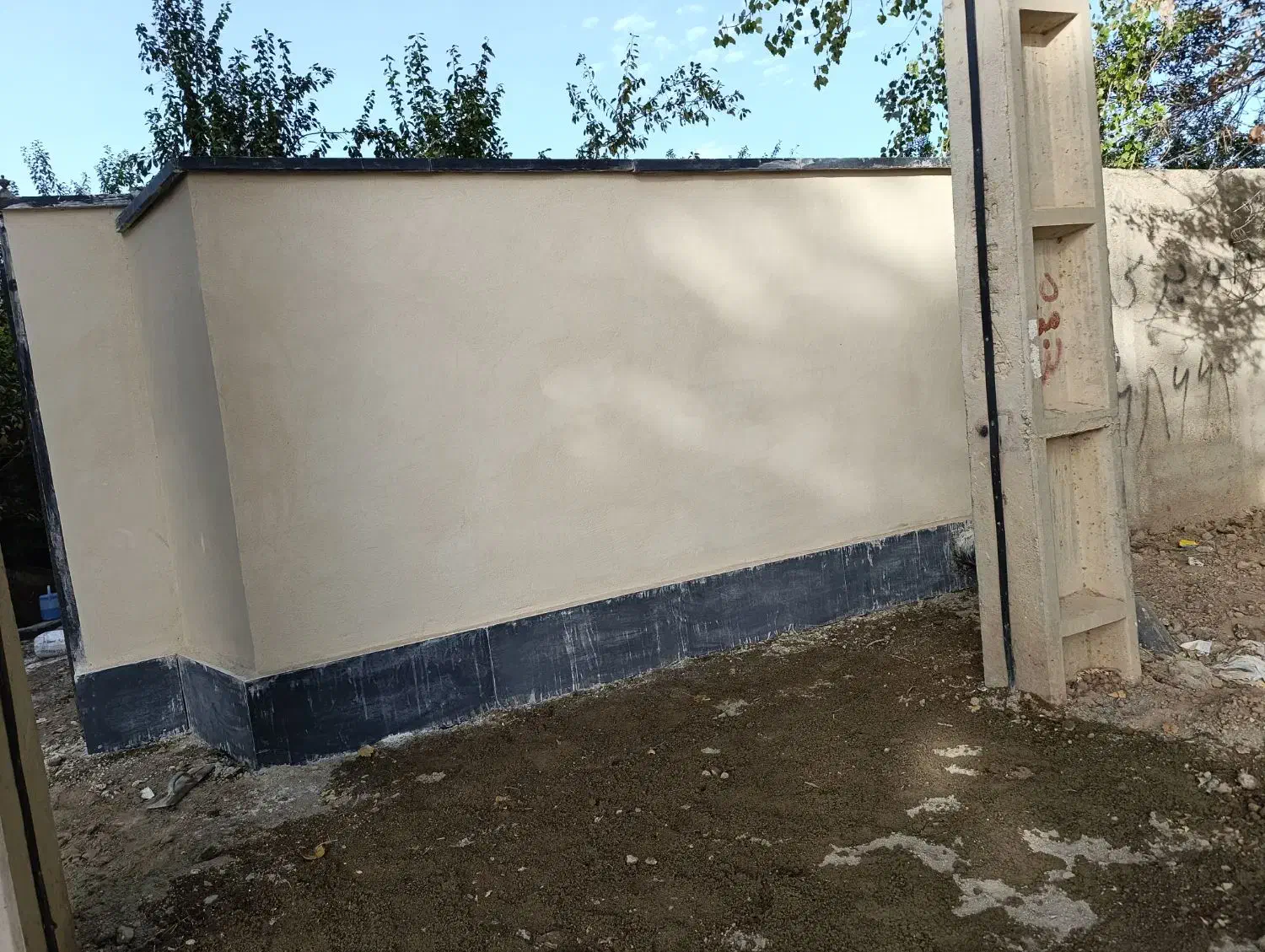 بنا ، سفت کار کاشی کاری|خدمات پیشه و مهارت|رامجین, |دیوار