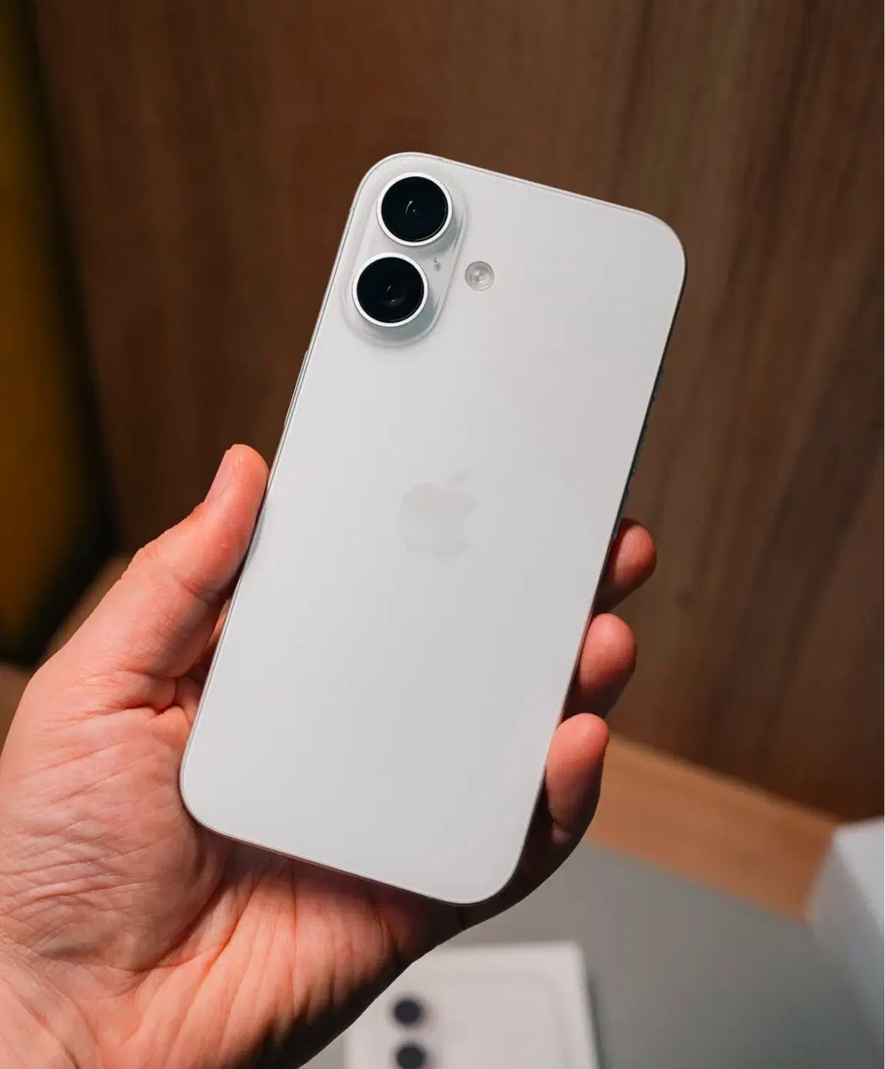 Iphone 16 normal cycle 10 (18ماه گارانتی)|موبایل|تهران, نازی‌آباد|دیوار