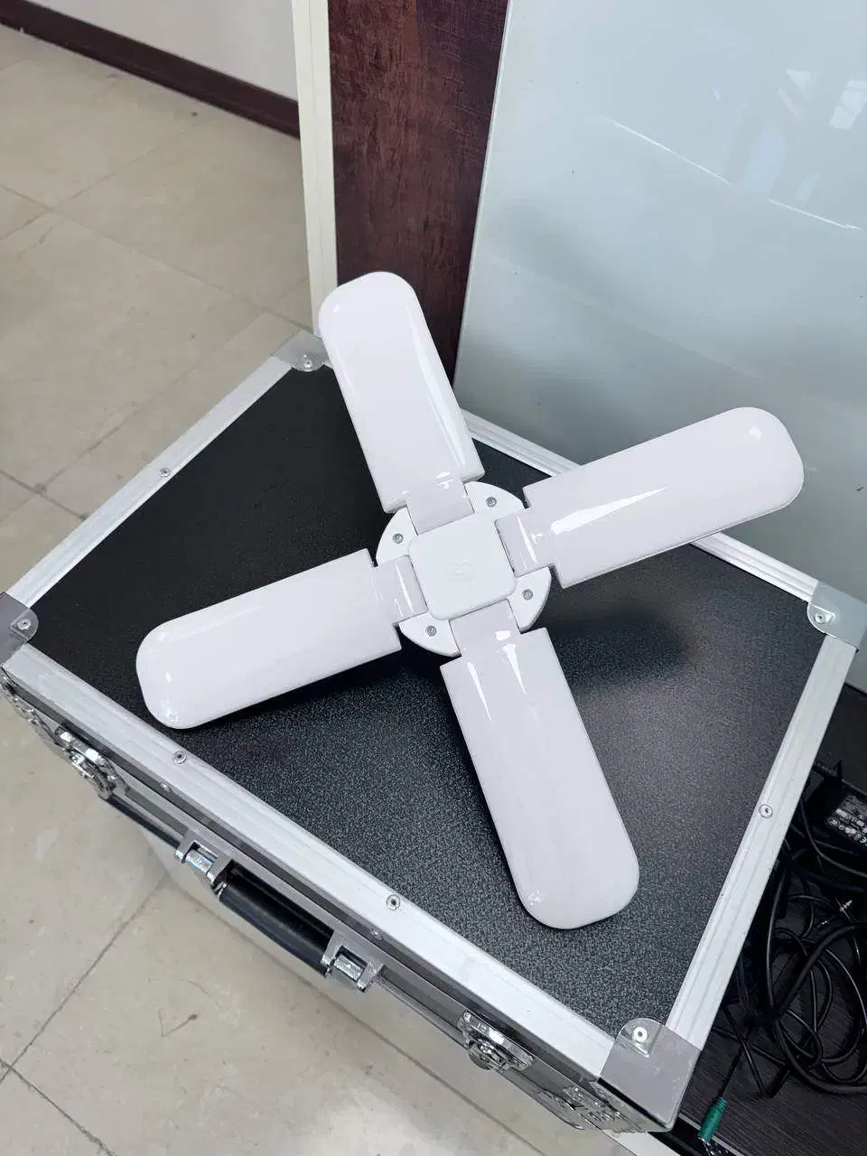 لامپ پنکه ای فوق پر نور 40 وات برند هیولایت|لامپ و چراغ|تهران, اوین|دیوار