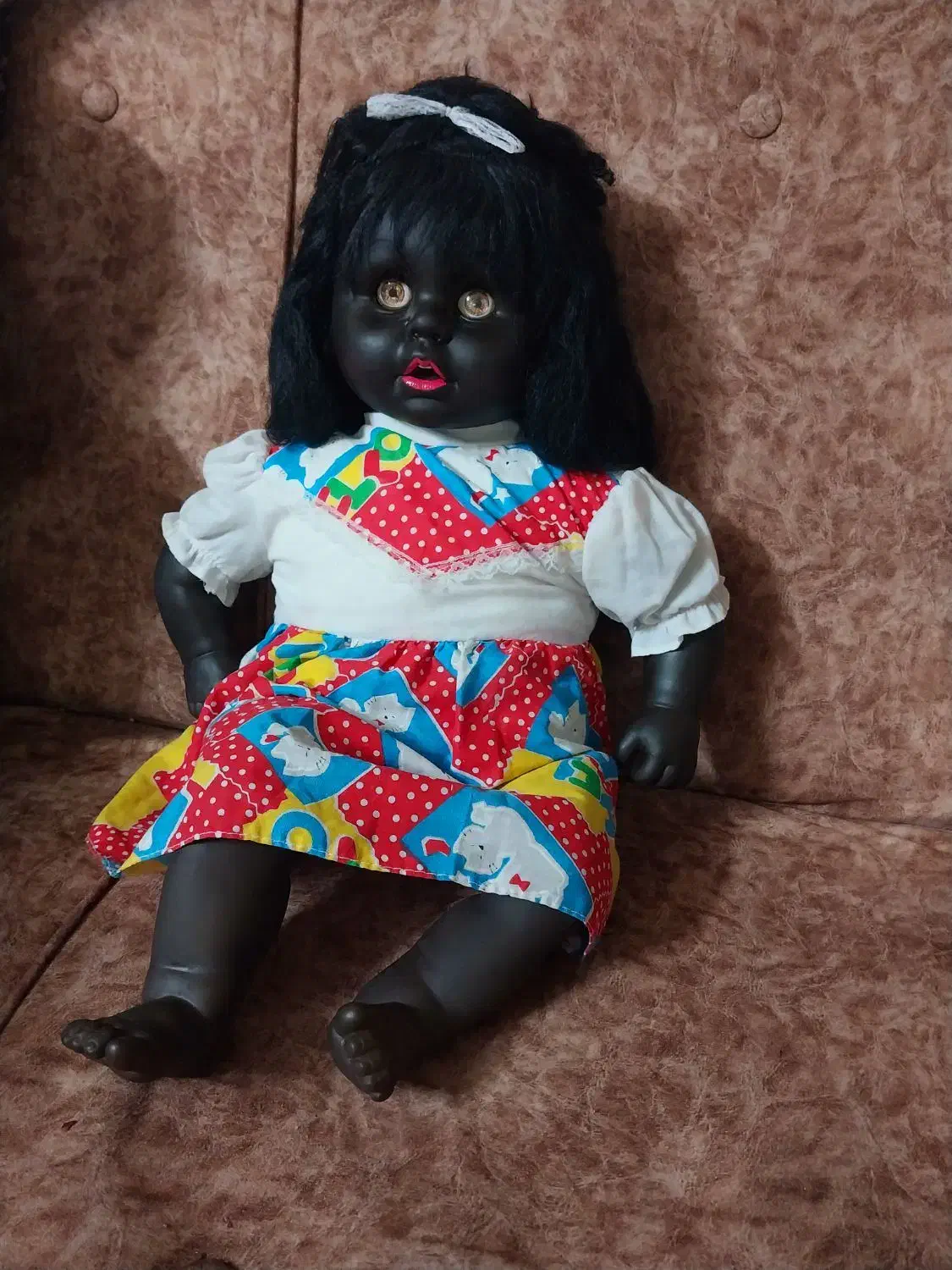 عروسک کلیکسیونی|کلکسیون اشیاء عتیقه|اندیشه, اندیشه فاز ۱|دیوار