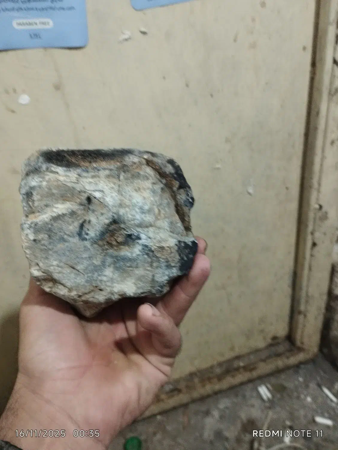 یک عدد سنک جاسبر مشکی کم یاب|کلکسیون اشیاء عتیقه|چگنی, |دیوار