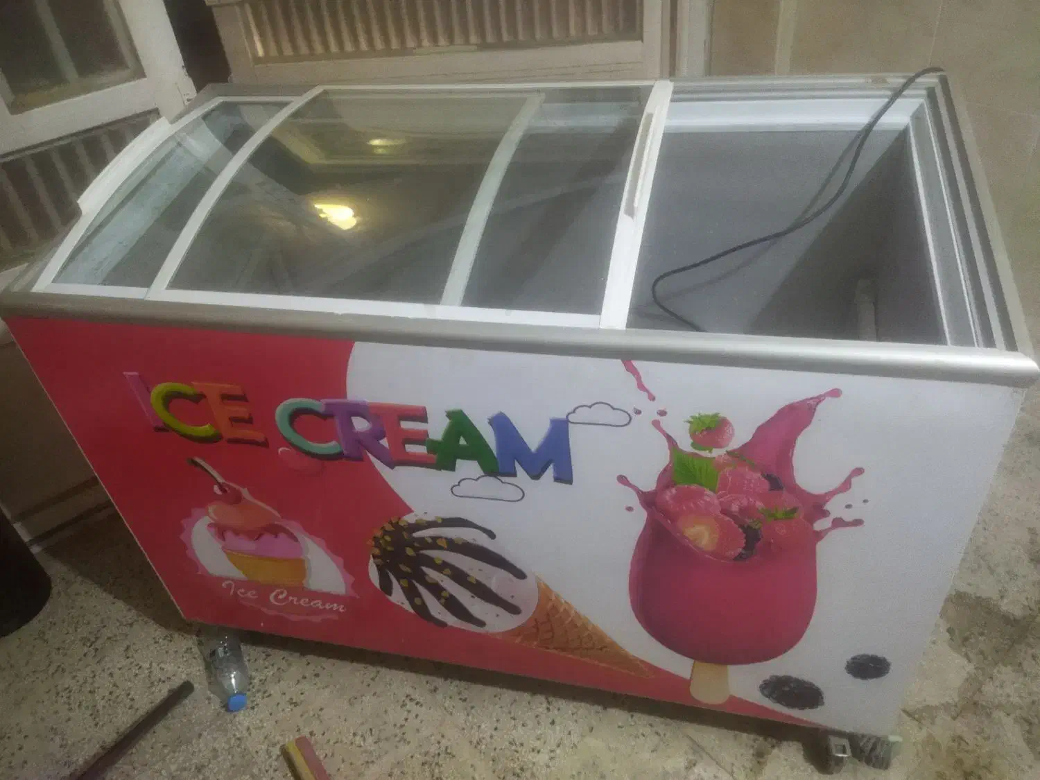 فریزر صندوقی ۱۴۰در ۸۰|کافیشاپ و رستوران|مرودشت, پشت سایپا|دیوار