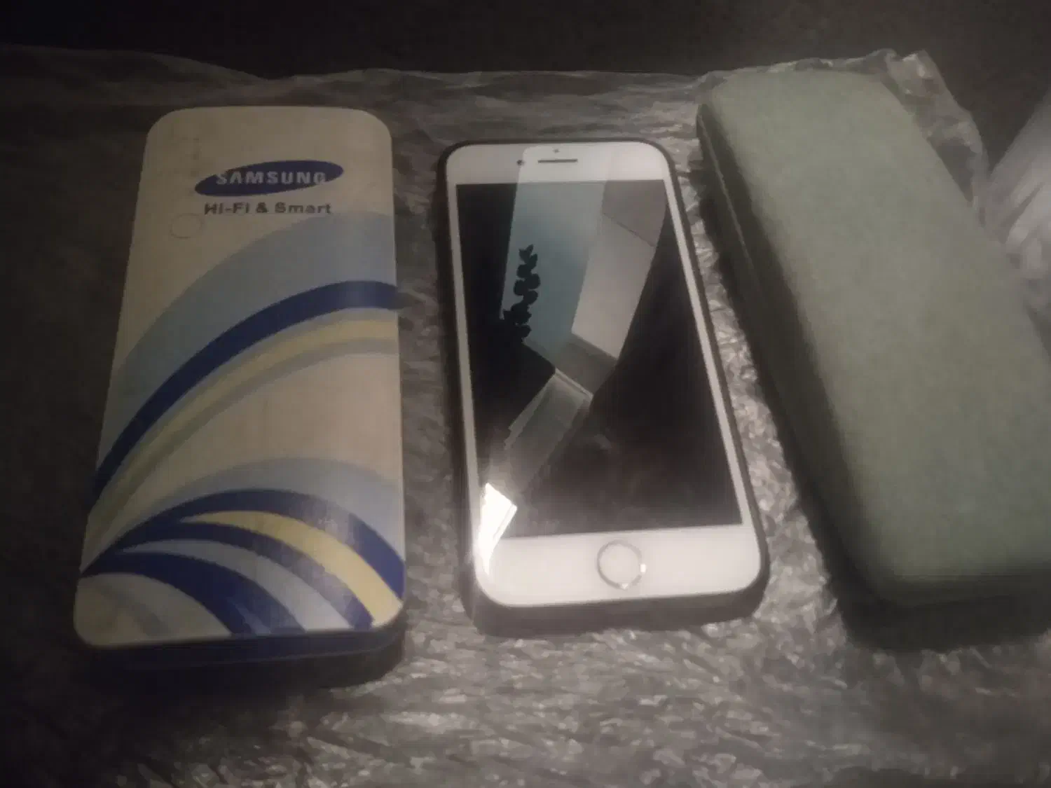 بادز بانک ۳۰هزار.   گوشی اپل ۶ .عینک روبین با جلد|لوازم جانبی موبایل و تبلت|ملارد, |دیوار