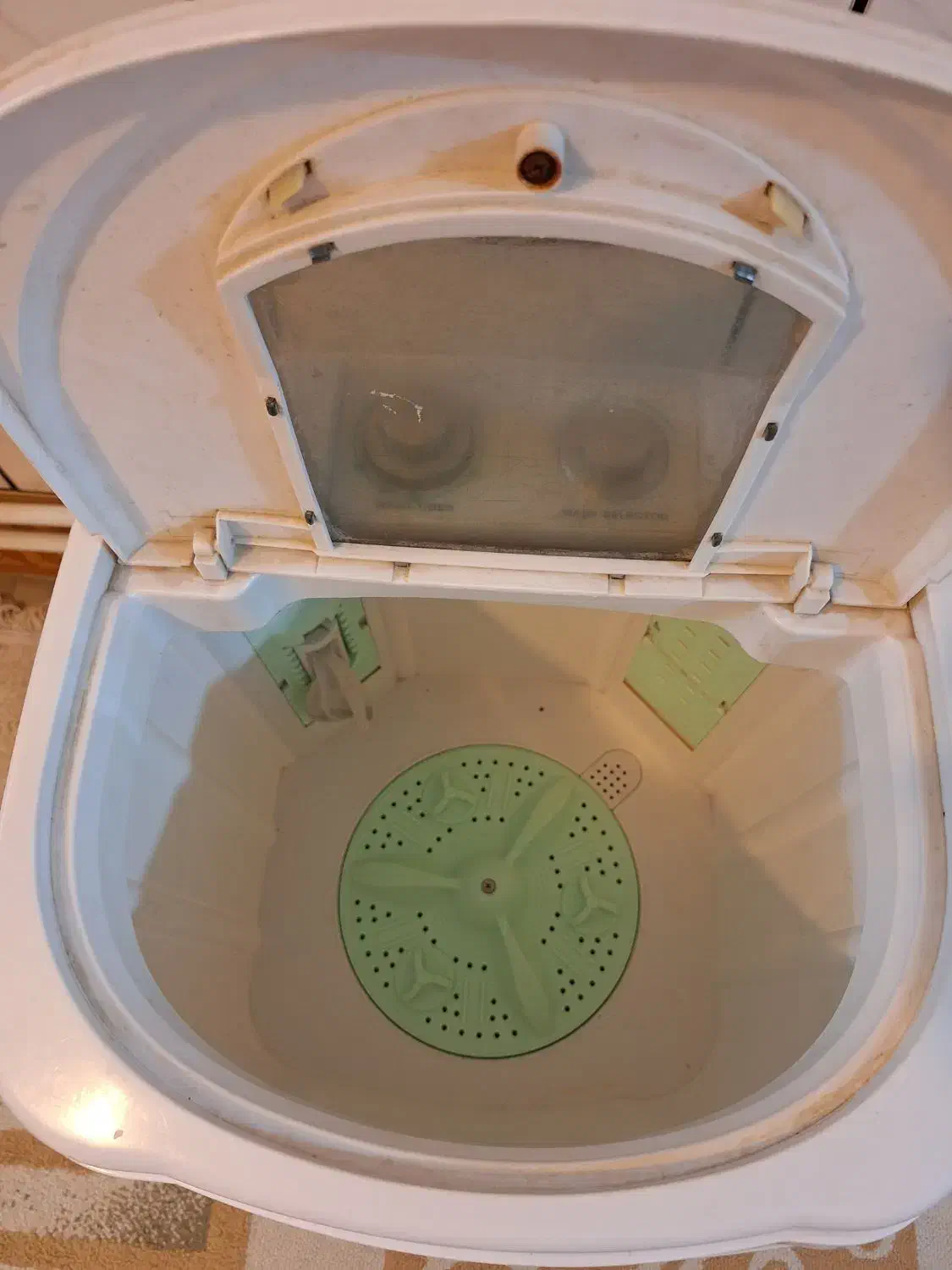 مینی واش ۳ کیلویی بوش(لباسشویی کوچک)|ماشین لباسشویی و خشک‌کن لباس|دورود, |دیوار