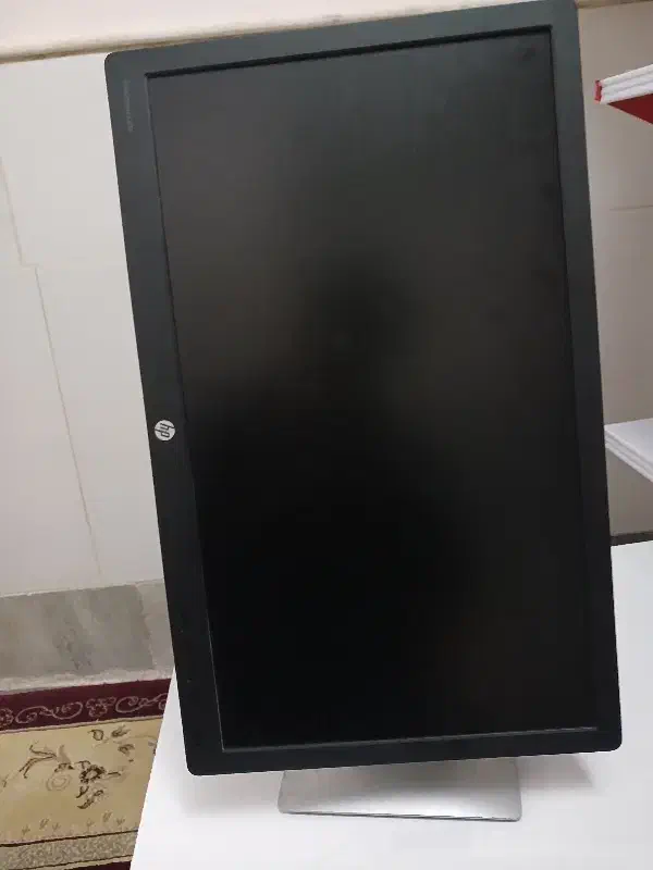 مانیتور HP ۲۴ اینچ|قطعات و لوازم جانبی رایانه|قم, چهار مردان|دیوار