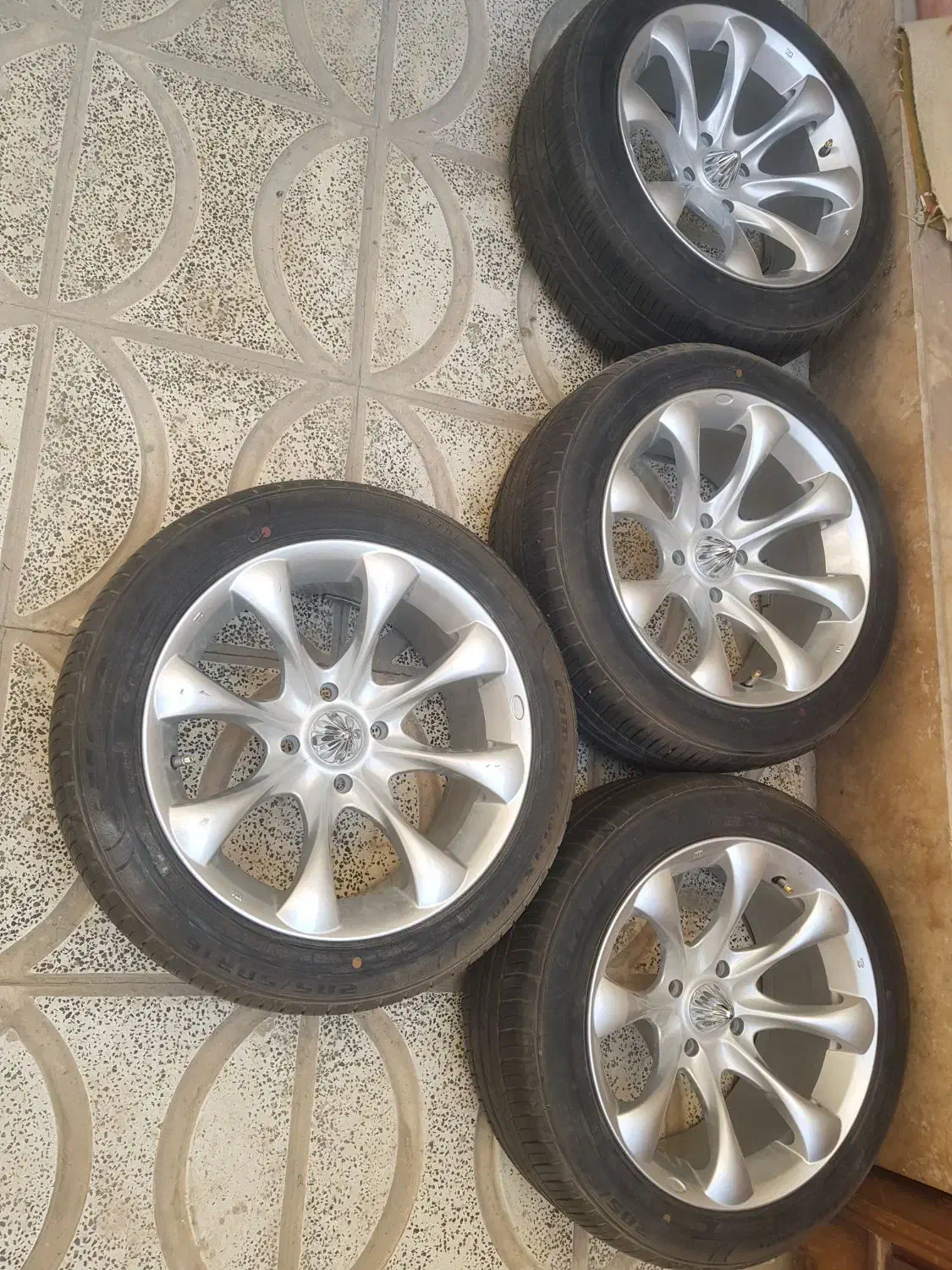 رینگ و لاستیک الومینیومی سایز ۱۶|قطعات یدکی و لوازم جانبی|خاوران, |دیوار