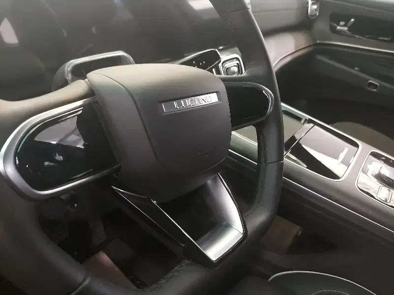 لوکانو L8 سفید صفر۱۴۰۴|خودرو سواری و وانت|مشهد, سعد آباد|دیوار