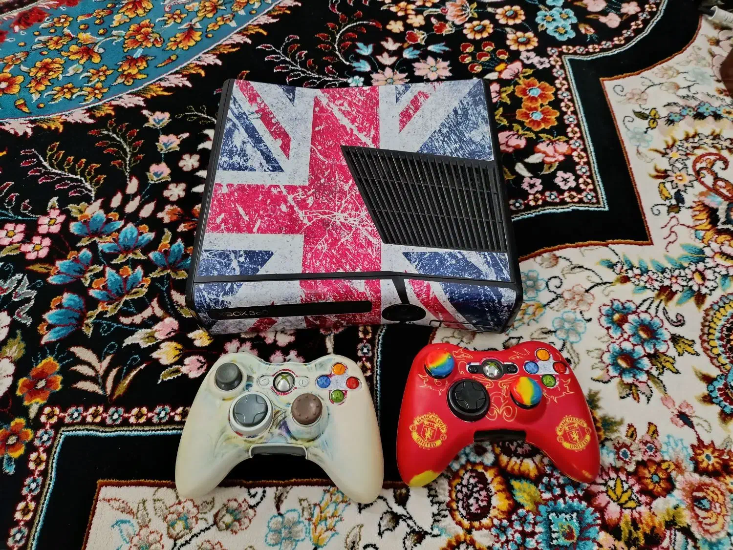 ایکس باکس 360 اسلیم  درحد آکبند جفت دسته|کنسول، بازی ویدئویی و آنلاین|اراک, |دیوار