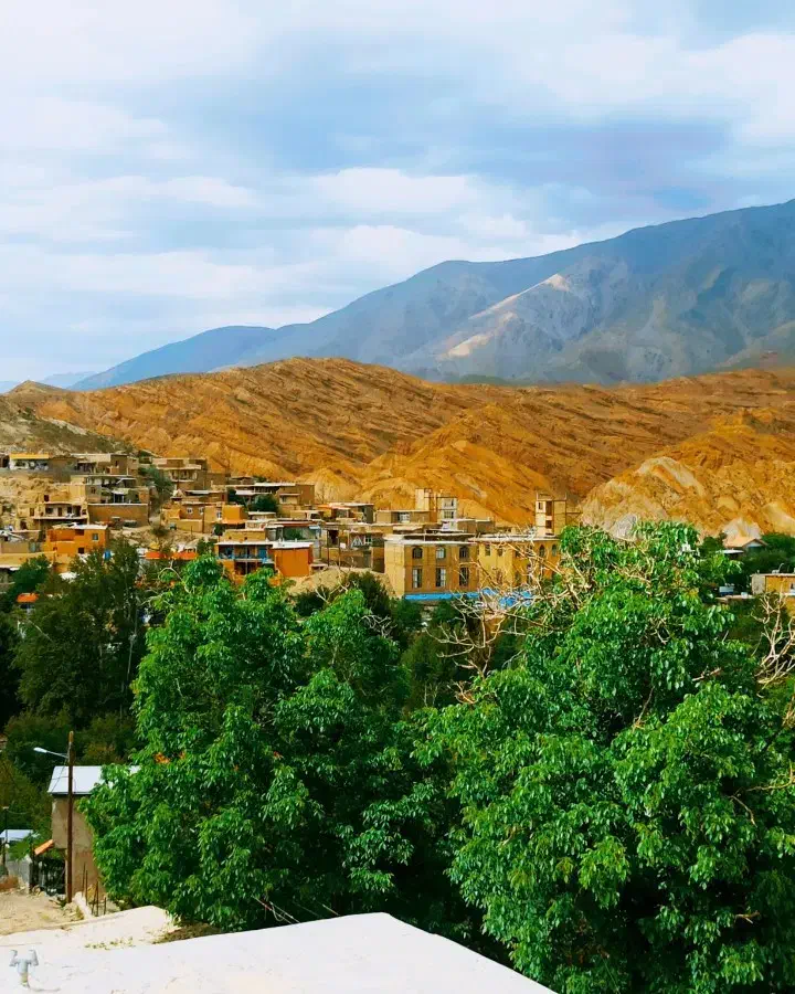 بوم گردی عمو صمد بوژان نیشابور|اجارهٔ کوتاه‌مدت ویلا و باغ|مشهد, سجاد شهر|دیوار