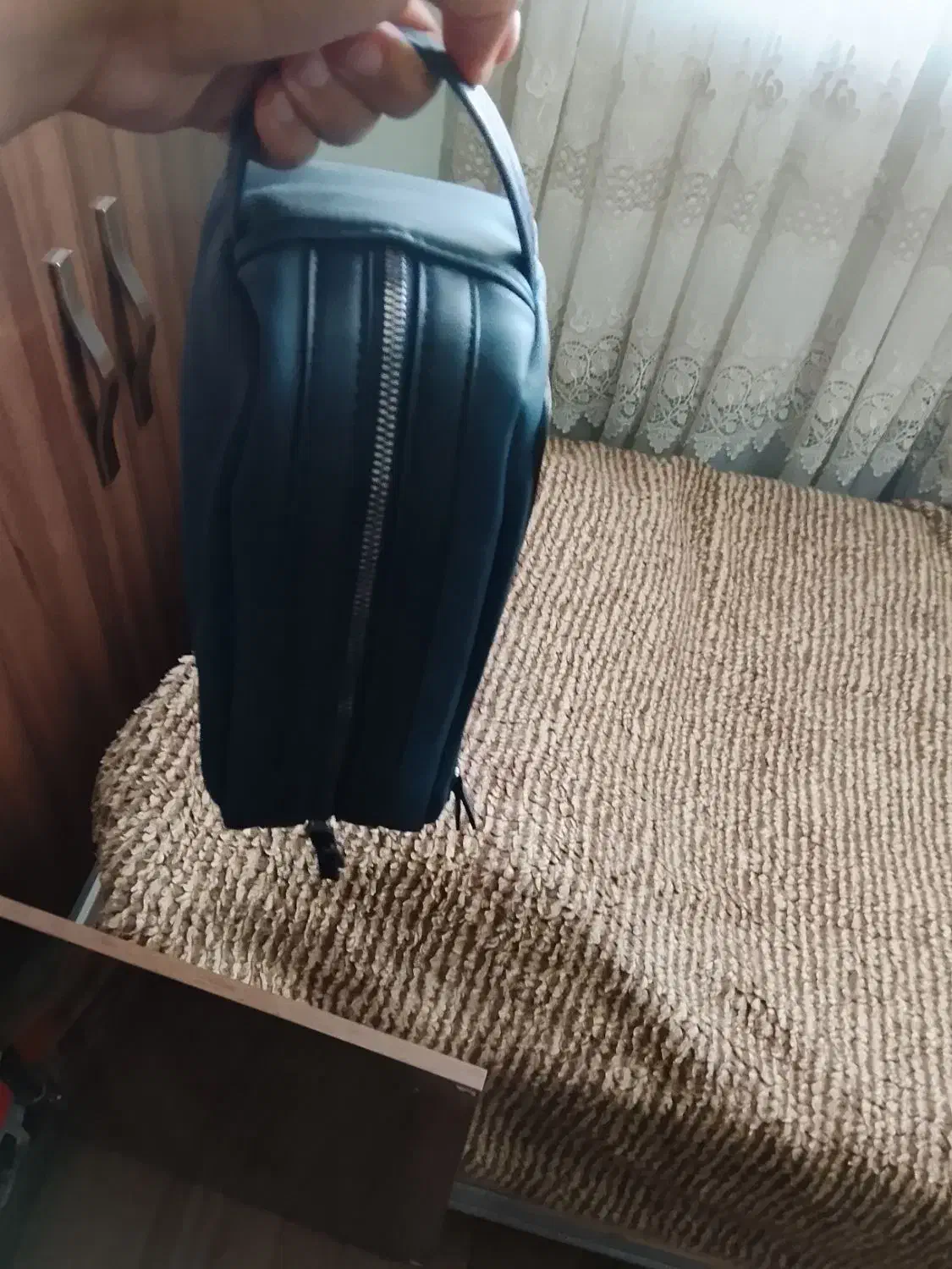 دو عدد کیف|کیف، کفش، کمربند|تبریز, |دیوار