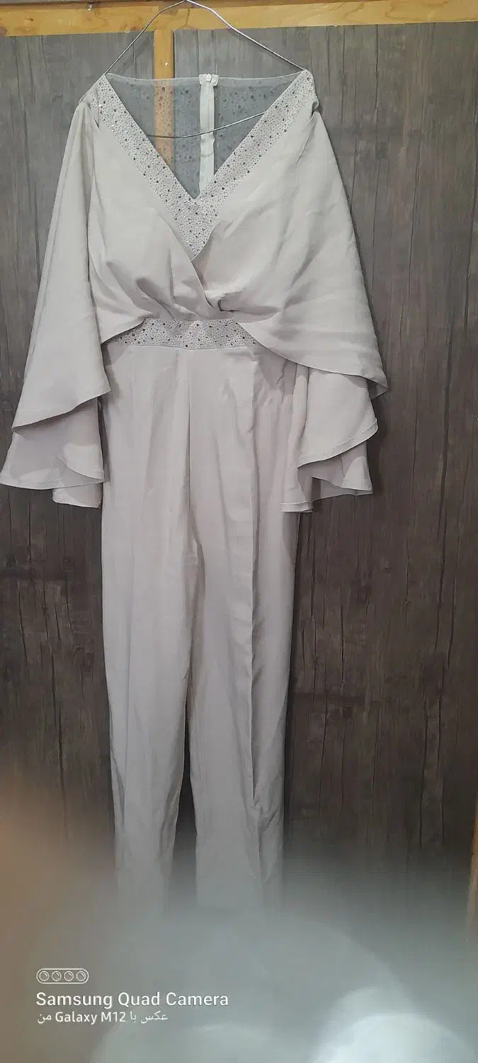 لباس مجلسی|لباس|علی‌آباد کتول, |دیوار