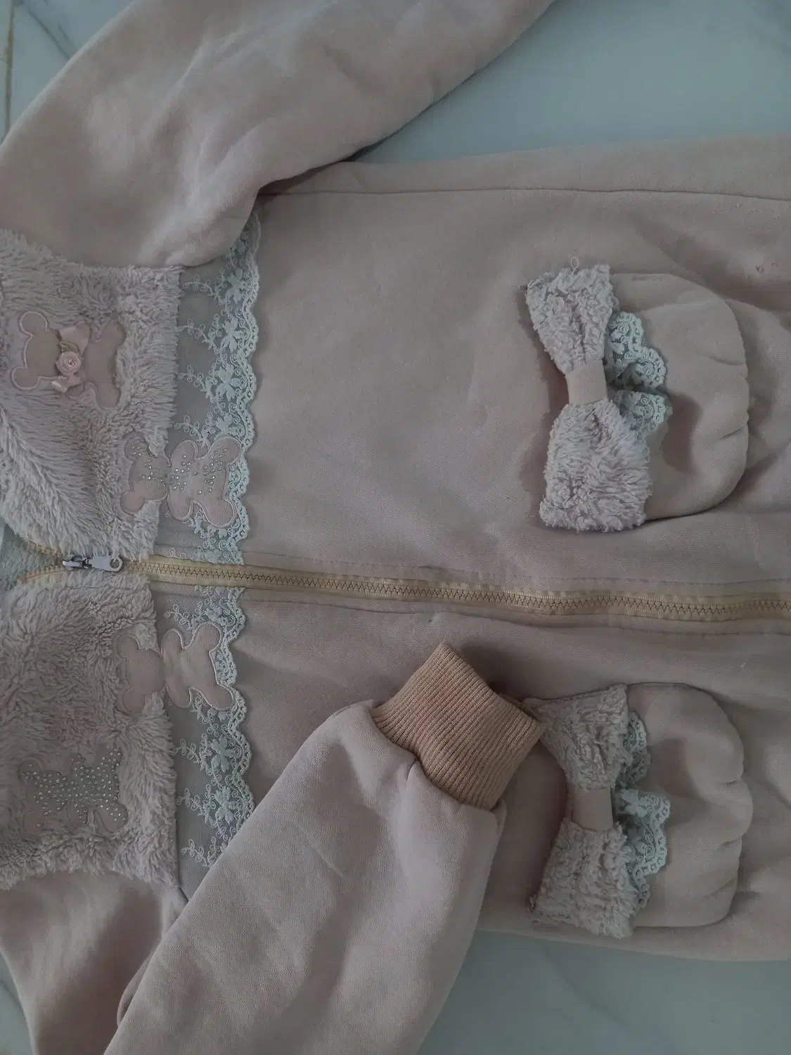 سوشرت ضخیم|لباس|میانه, |دیوار