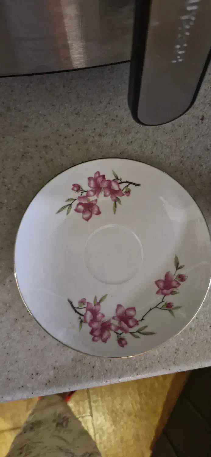 فنجان قدیمی|کلکسیون اشیاء عتیقه|تهران, میرداماد|دیوار