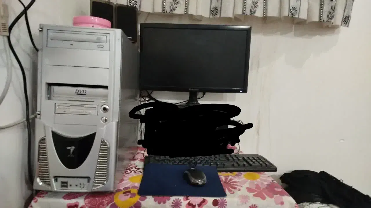 کامپیوتر تمیز و سالم|رایانه رومیزی|قائن, |دیوار