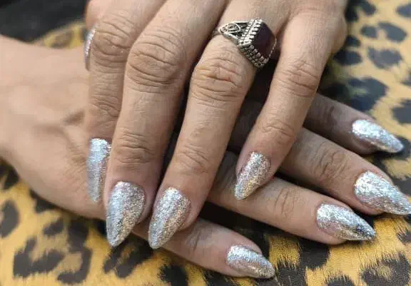 کاشت ناخن|خدمات آرایشگری و زیبایی|مسجد سلیمان, |دیوار