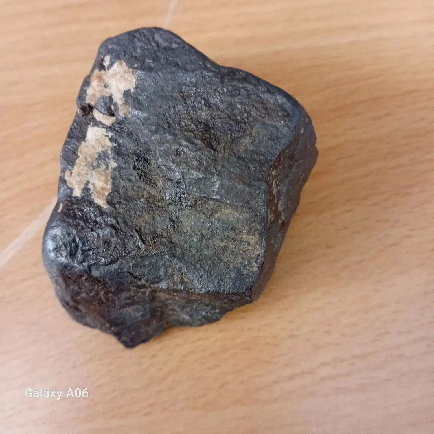 سلام سنگ های مشکوک به شهاب سنگ|جواهرات|ورزقان, |دیوار