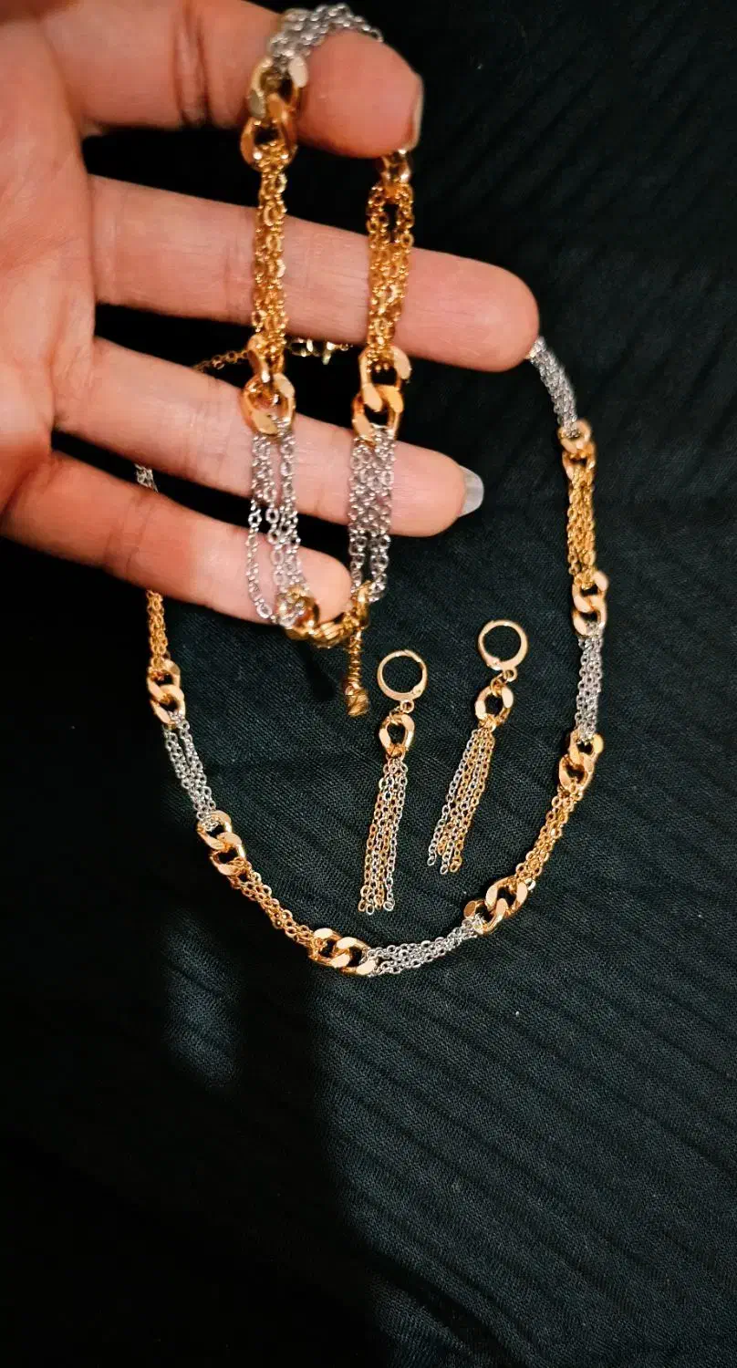 ست سرویس های اقتصادی رنگ ثابت|بدلیجات|ری, حمزه‌آباد|دیوار