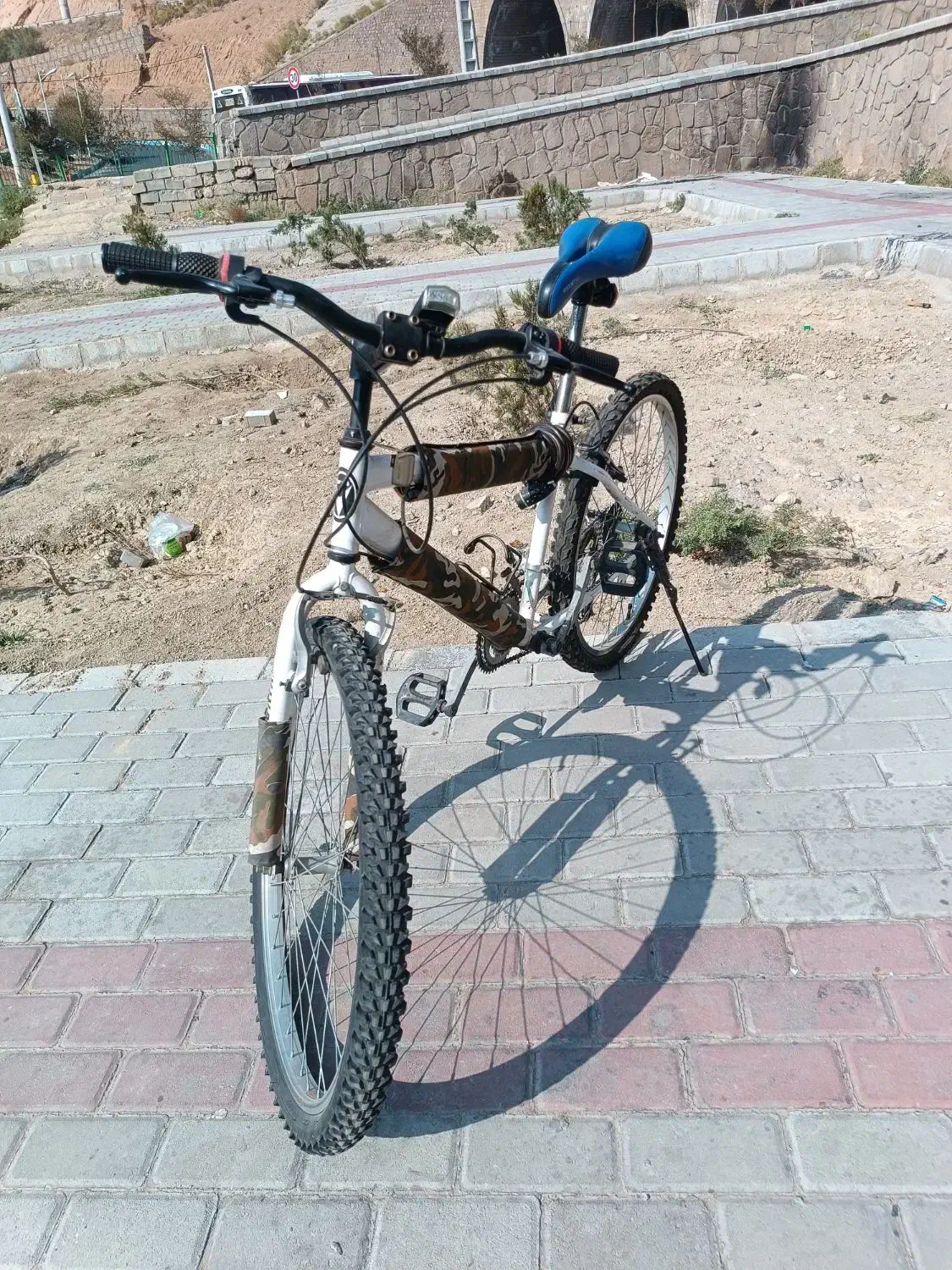 دوچرخه ۲۶|دوچرخه، اسکیت، اسکوتر|پرند, فاز ۵|دیوار